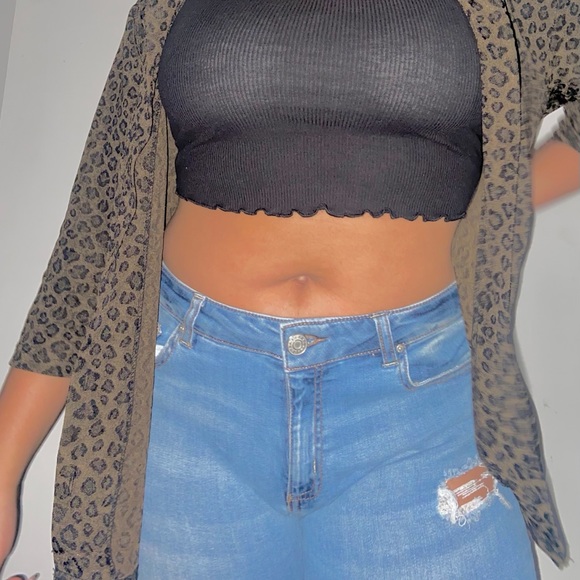 Cheetah Print loose button up - Picture 2 of 4